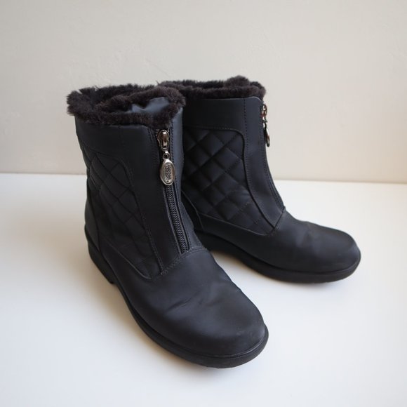 Boston Accent Weatherproof Ankle Boots, Non-skid Soles and Heels, Size 7 - Picture 2 of 5